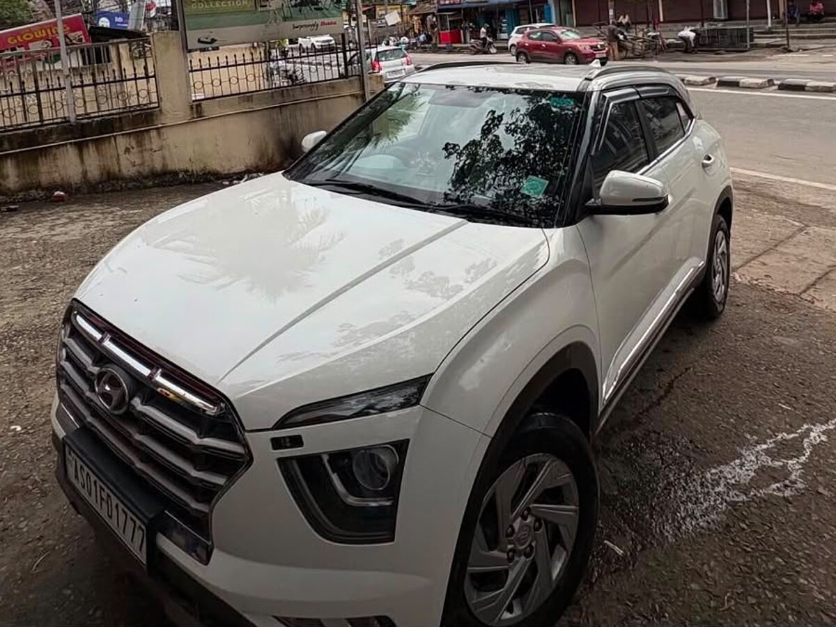 Saraighat Travels's Hyundai Creta